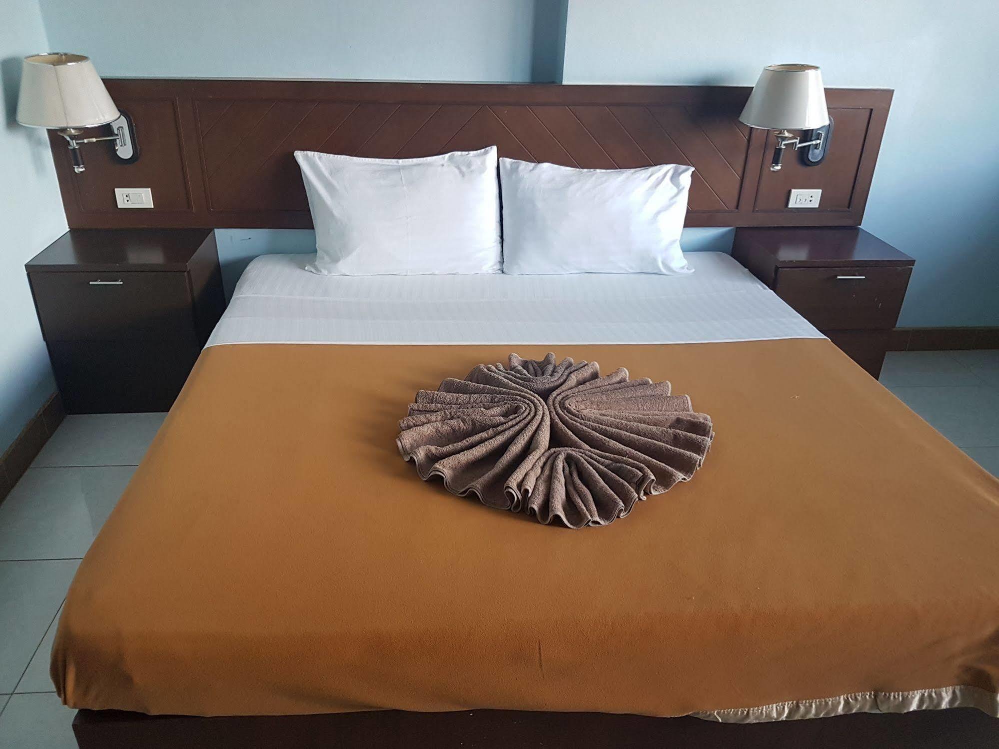 فندق Feng Shui House Patong المظهر الخارجي الصورة